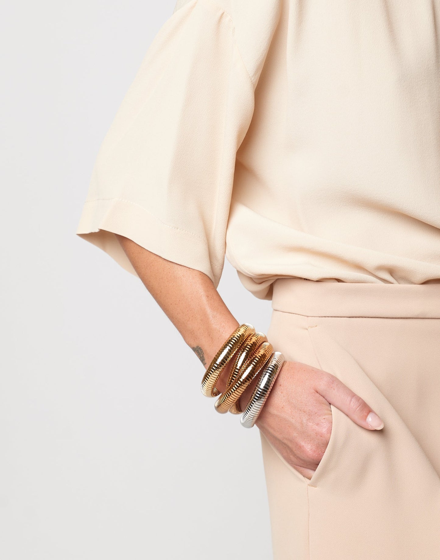 DOUUOD Bracciale Incrociato Doppio Bronzo