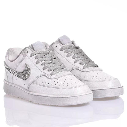 Nike Washed Silver