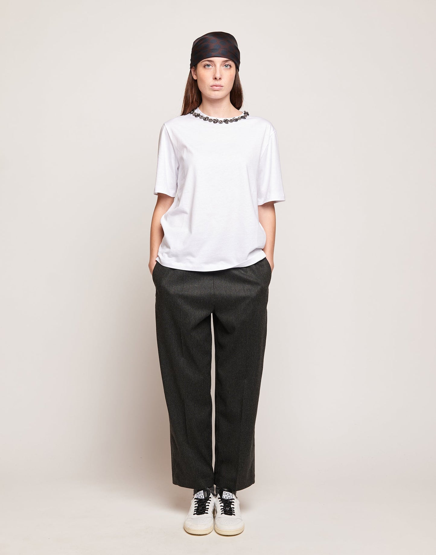 DOUUOD T-shirt Manica Corta con Collana Gioiello Bianca