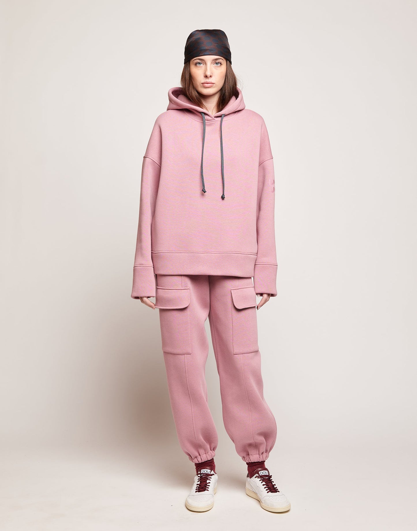 DOUUOD Felpa con Cappuccio in Cotone con Logo sulla Manica Peonia