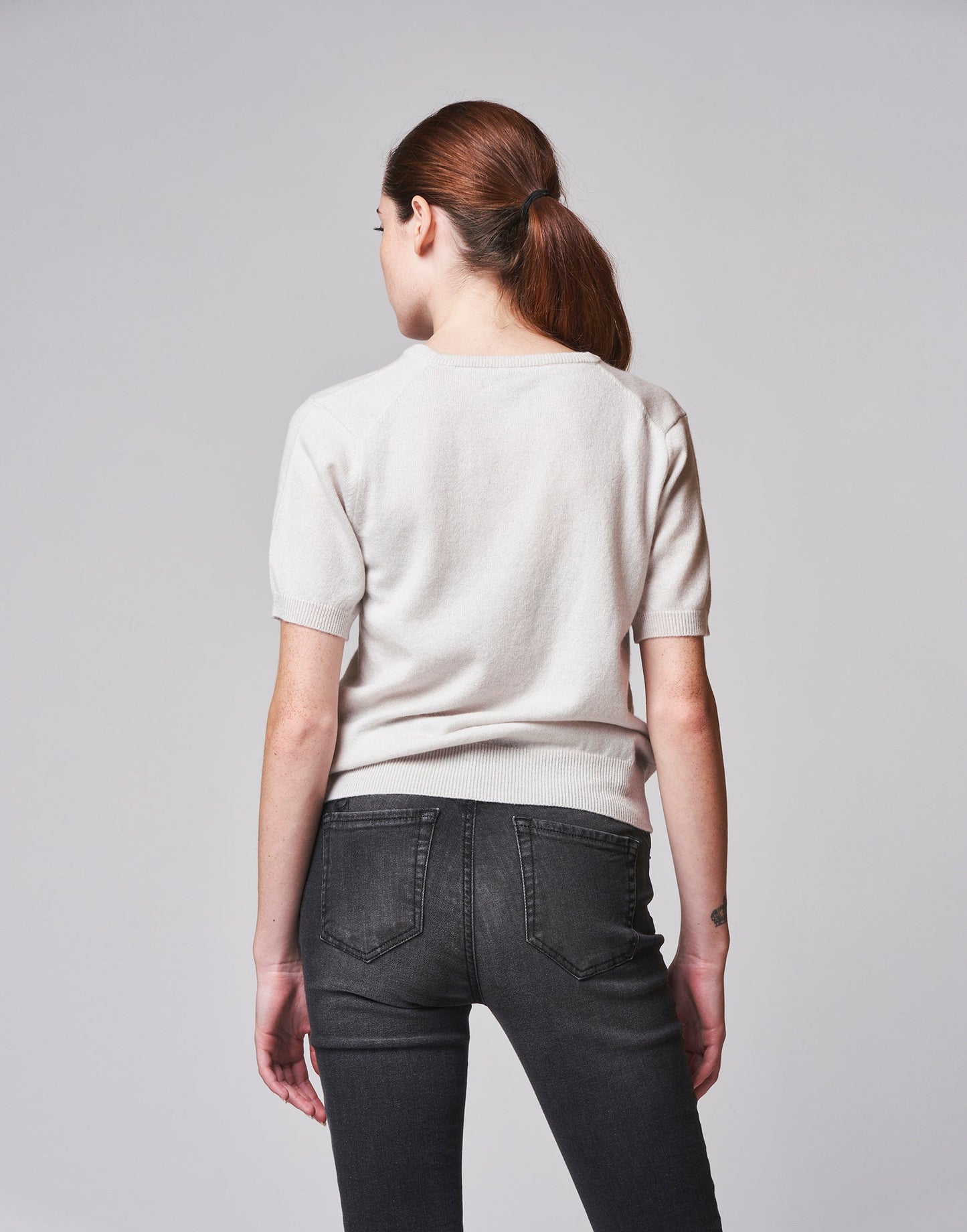 DOUUOD Maglioncino a mezze maniche in soft cashemere