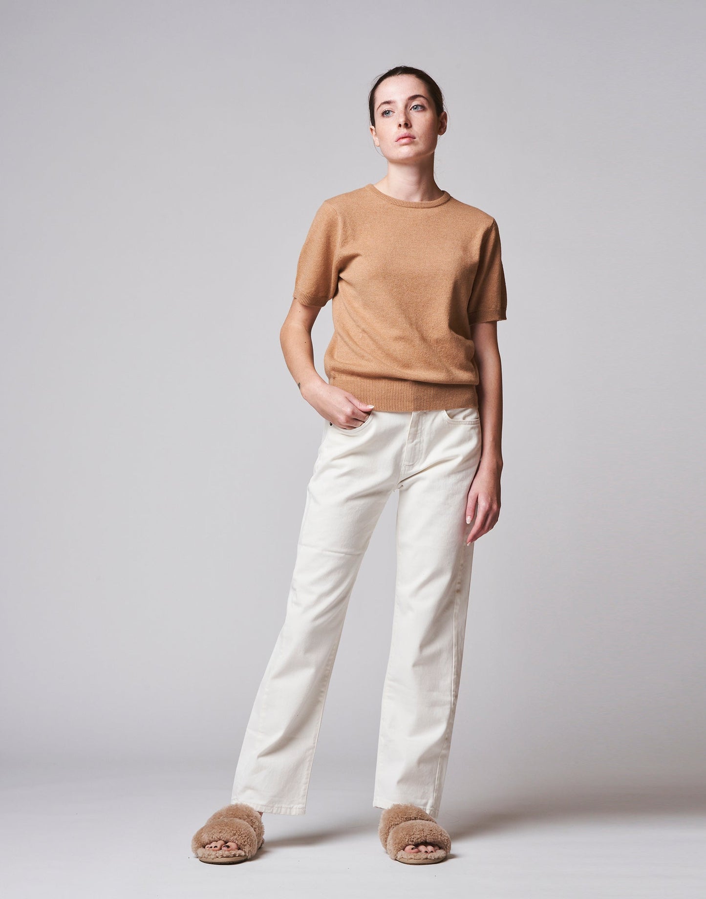 DOUUOD Maglioncino a mezze maniche in soft cashemere