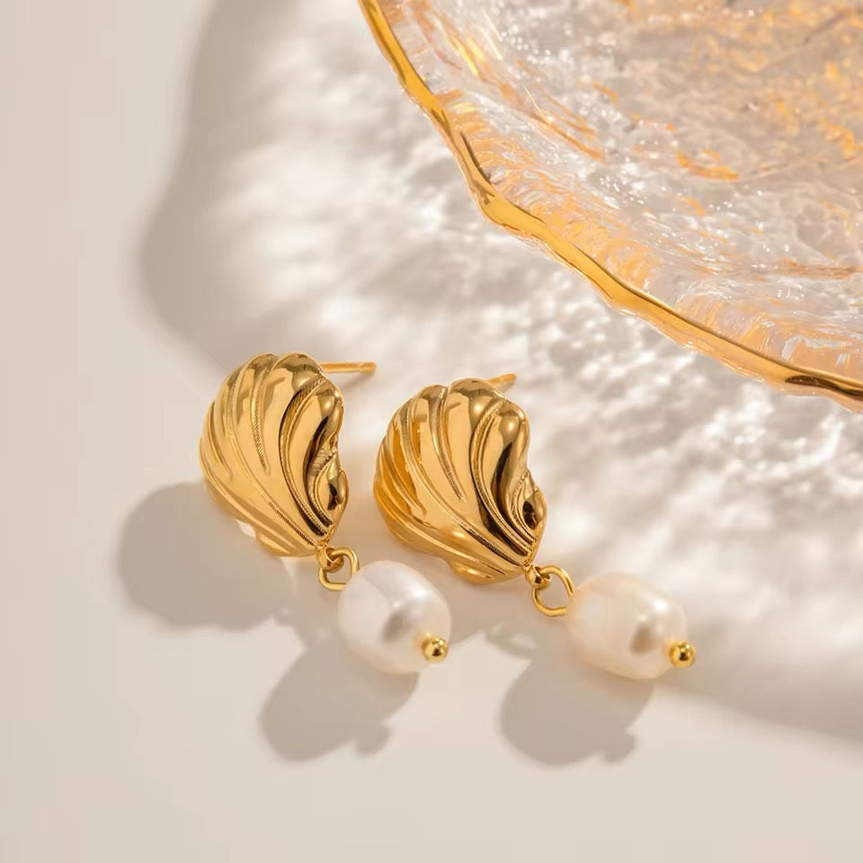 BEHI Shapa Earrings