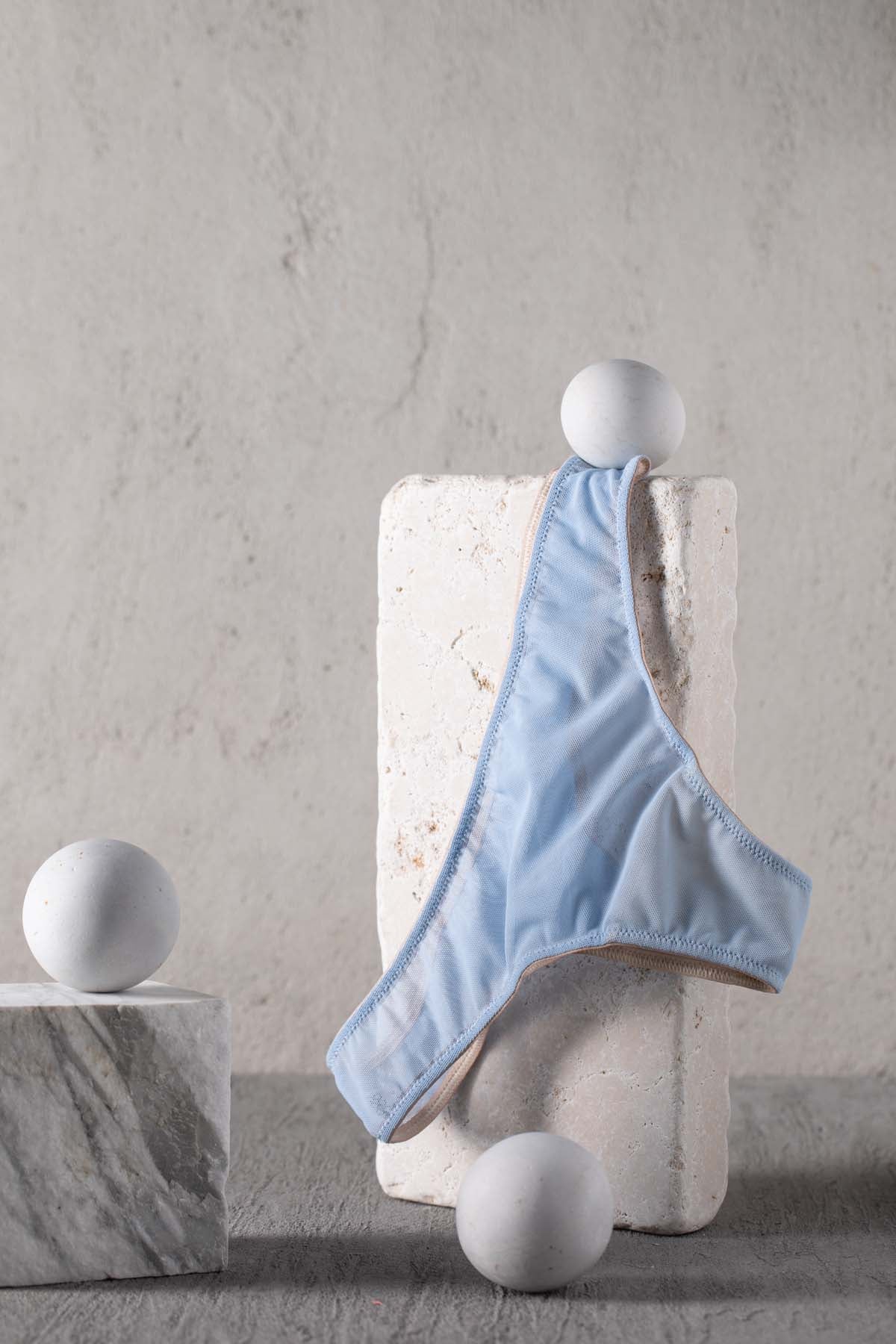 DOUUOD Slip a Brasiliana in Tulle Elasticizzato