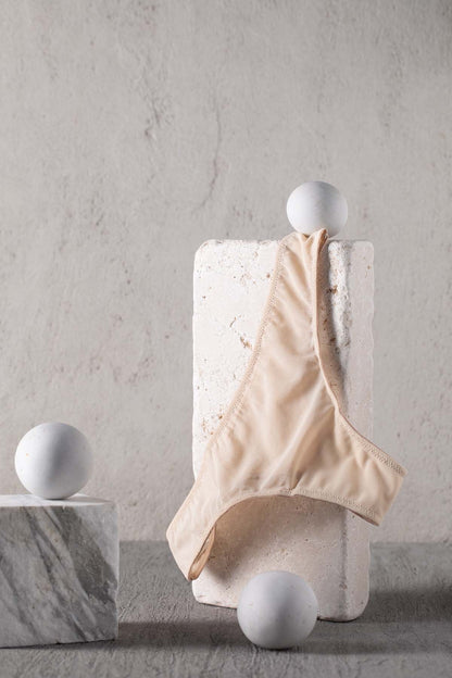 DOUUOD Slip a Brasiliana in Tulle Elasticizzato